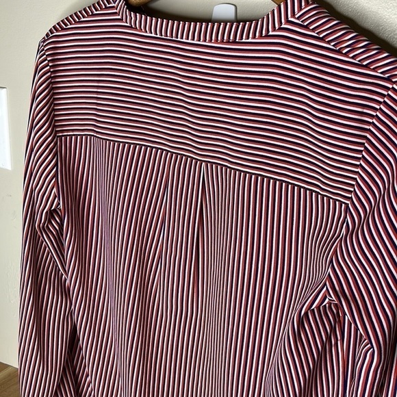 CAbi 5335 Franklin Striped Long Sleeve Spilt V Neck Blouse - Picture 10 of 14